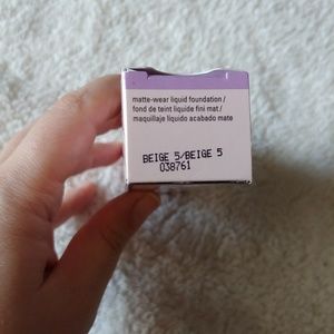 Mary Kay TimeWise foundation